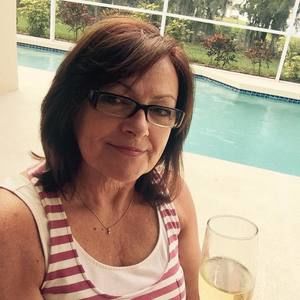 Meet your Posher, Connie